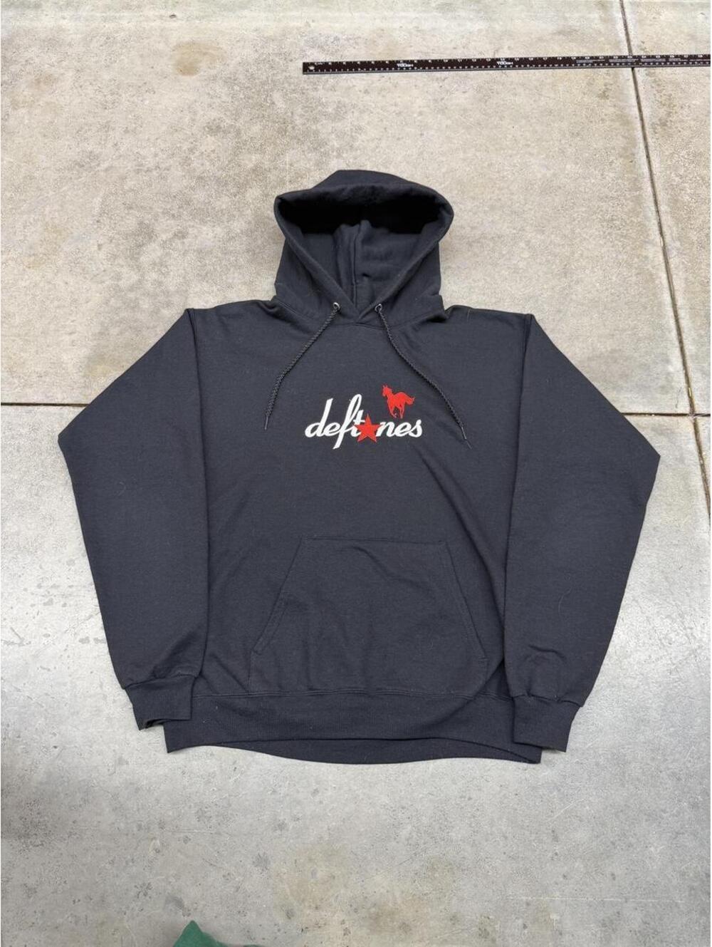 vintage deftones black metal rock band hoodie size small